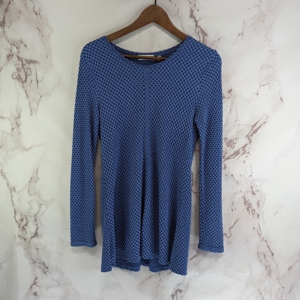 Habitat Shirt Womens XS Textured Long Sleeve Lightweight Crew Neck Waffle